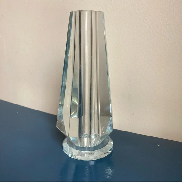 Vintage Clear Crystal Glass Decorative Vase Flower Bud Vase - Home Accents - Picture 2 of 9